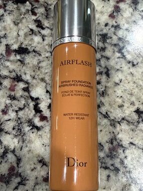 Dior Airflash 501 Spray Foundation shade 501
